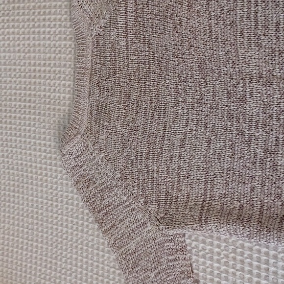 Sweater - Picture 3 of 5